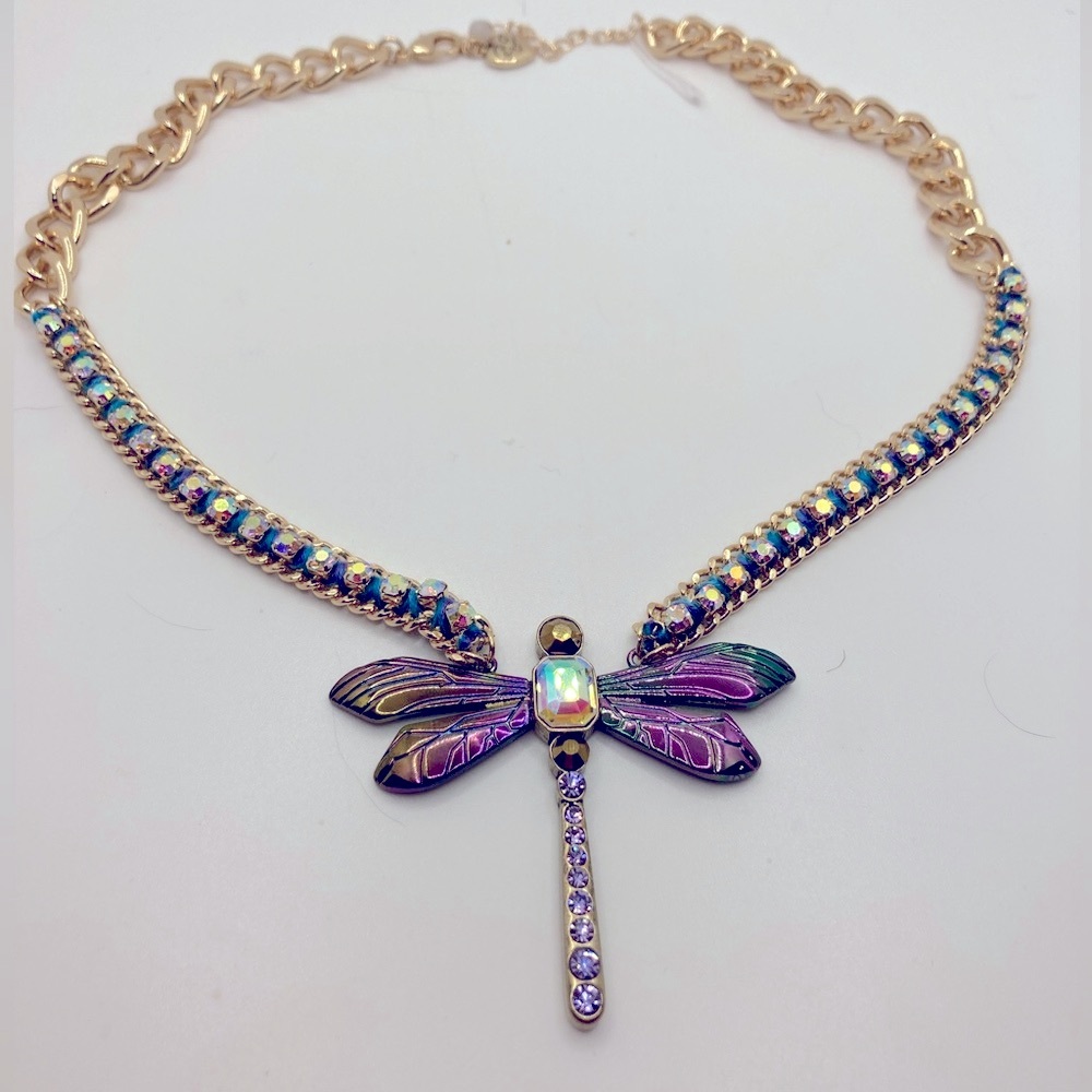 BETSEY JOHNSON Buggin’ Out Dragonfly Charm Cuban-Style Chain Necklace NEW NWT